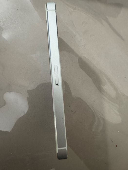 Iphone 5 сатылады