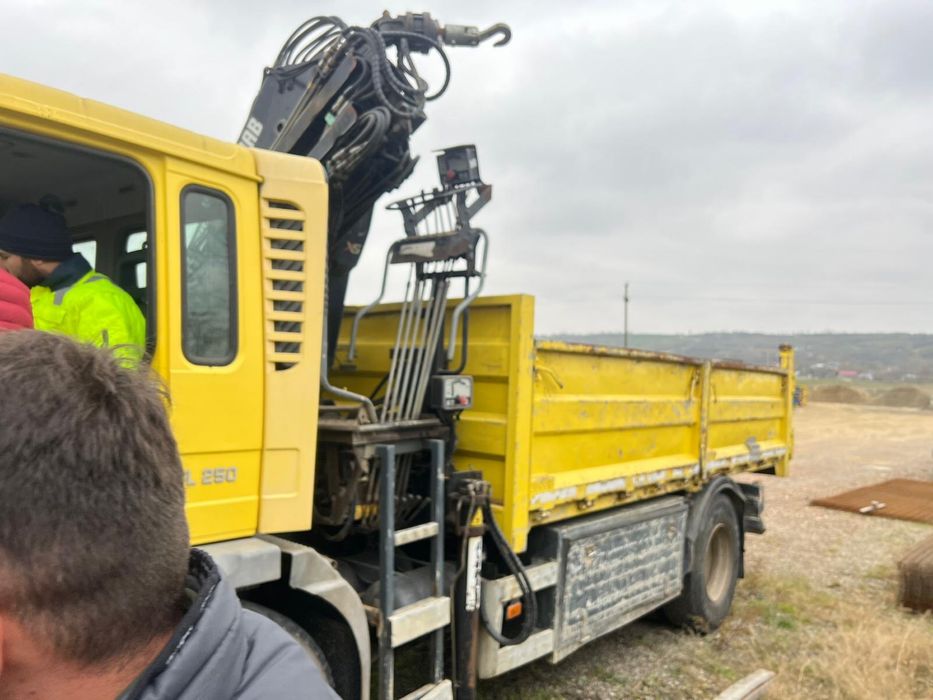 Inchiriez Mini excavator dumper macara bascula bobcat de inchiriat