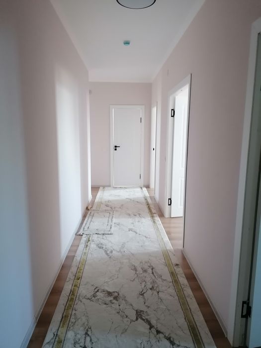 Сдаётся 3 ком кв. в мкр Туран