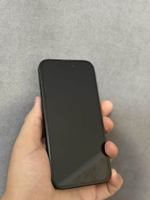 Продам iPhone 15.