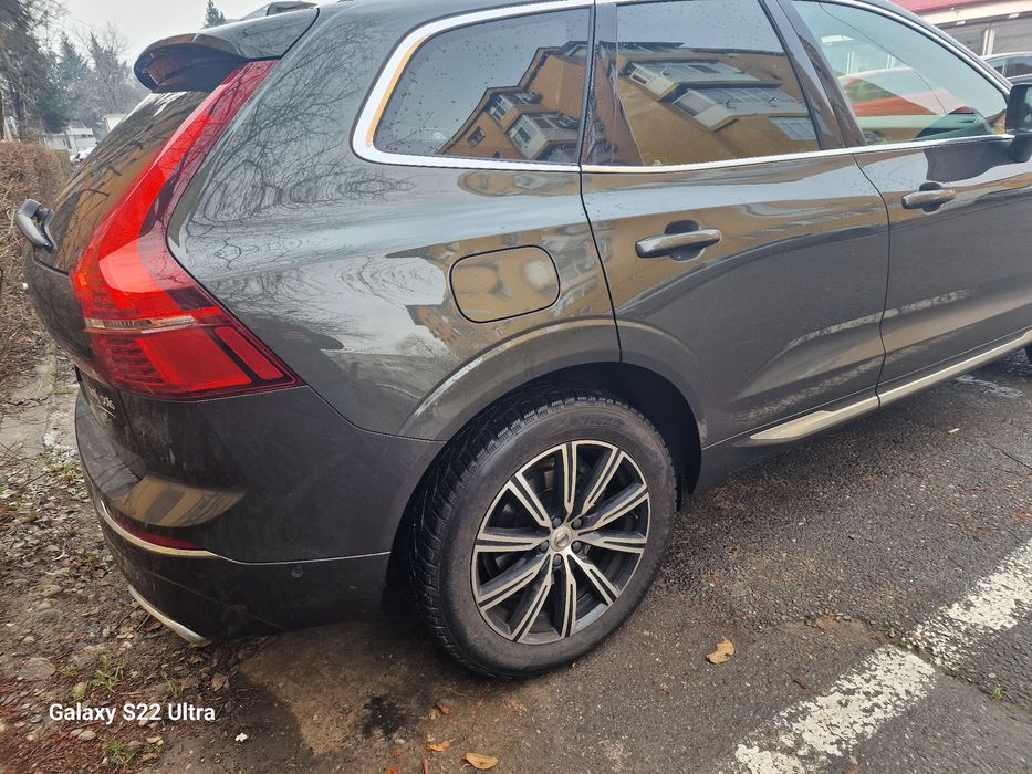 Volvo XC60 Inscription Mild Hybrid 2020 sau schimb cu Volvo XC90