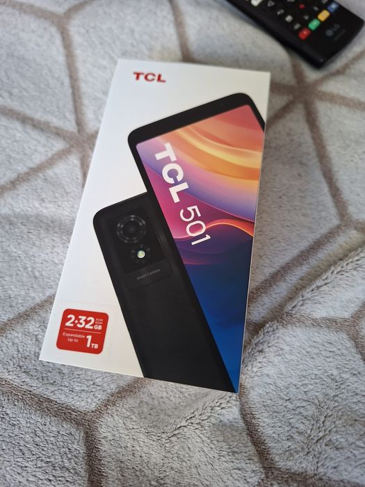 Vând telefon TCL 501