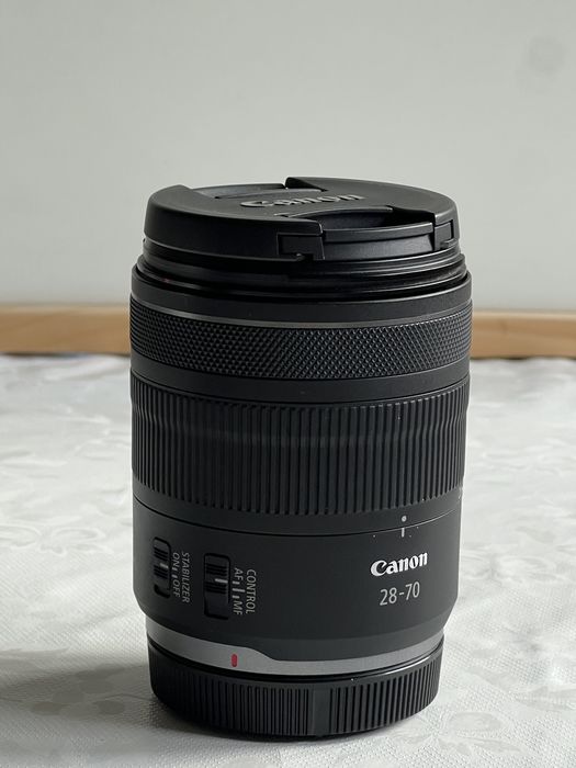 Canon RF 28-70mm F2.8 IS STM (неразличим от нов)