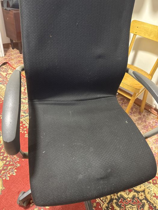 Кресло офисное (рабочее)