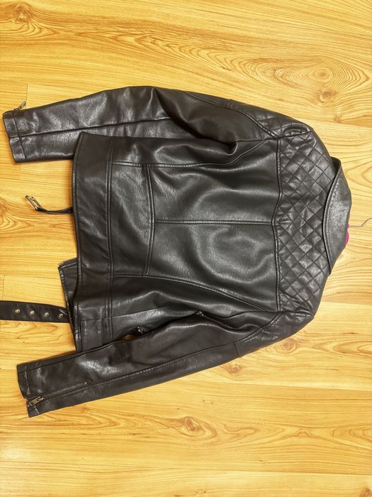 Дамско кожено яке