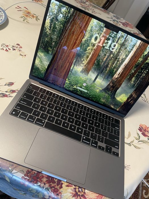 Macbook air m2 оригинал 256гб емкост 93
