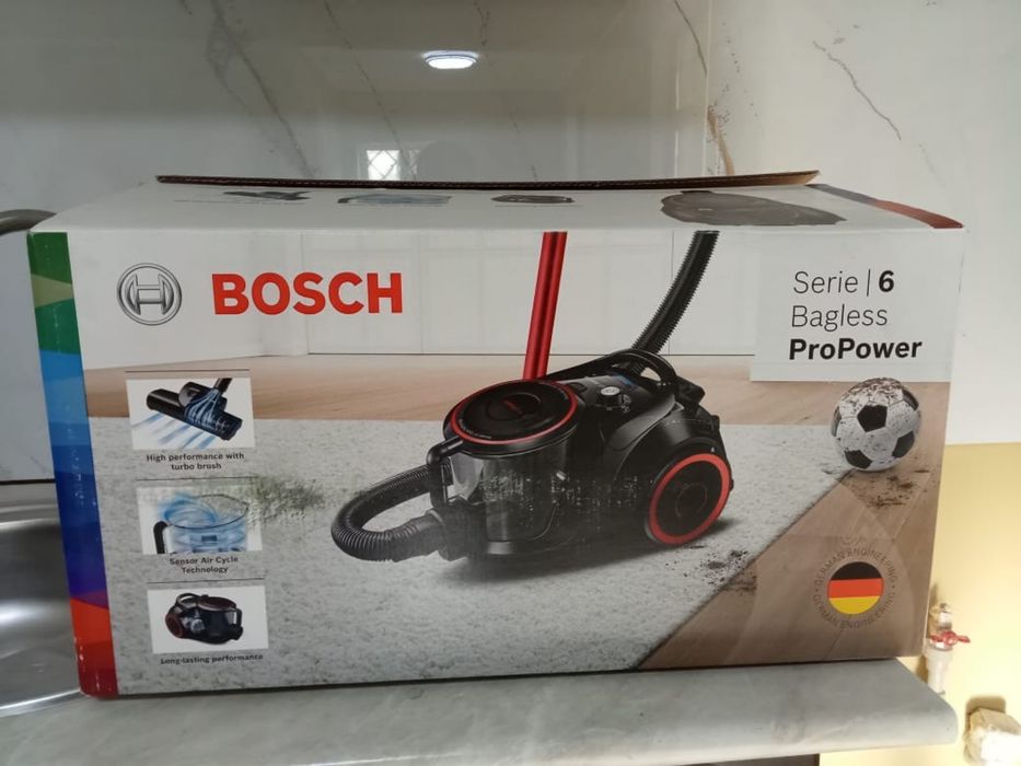 Продам пылесос Bosch Pro Power Черный