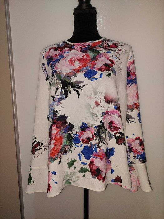 Bluza SUPERBA imprimeu floral alba cu inprimeu colorat marime mare