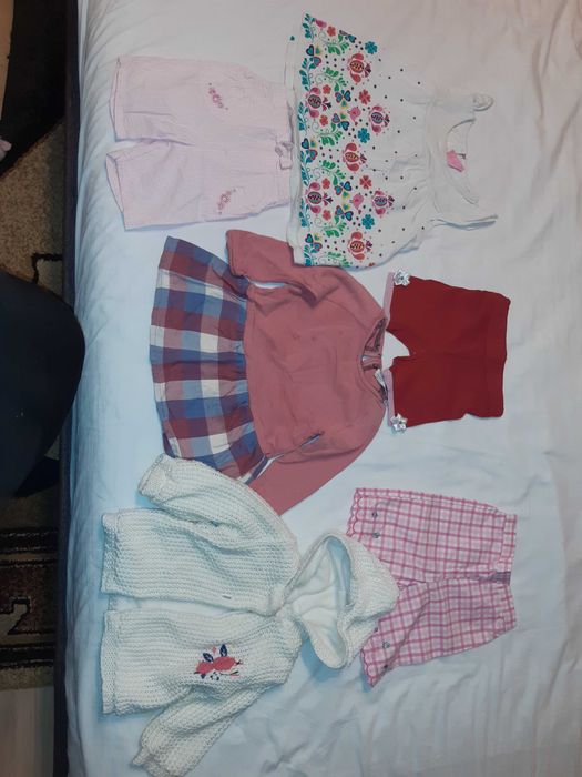 Lot 1 haine pentru fetiță maxim 12 luni