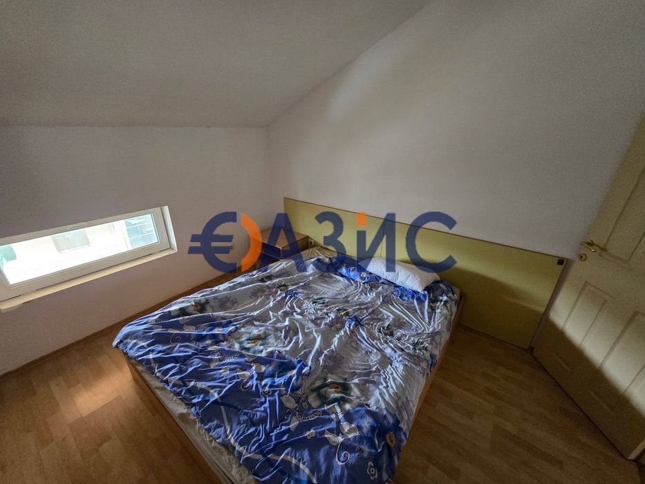 Продава се Двустаен апартамент в к.к. Слънчев бряг - 60 кв.м за 917 €/кв.м - Снимка #2