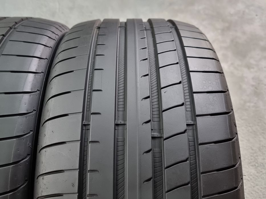 Спорт пакет 255/35/19 и 225/40/19 Goodyear 4Броя: 420€ 7мм