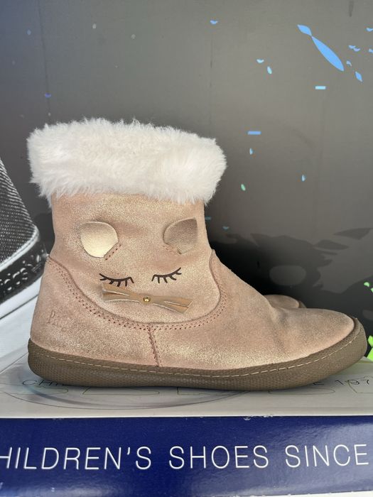 Детски ботушки номер 33