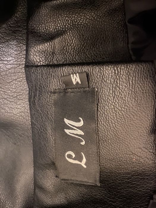 Продам куртку косуху:))