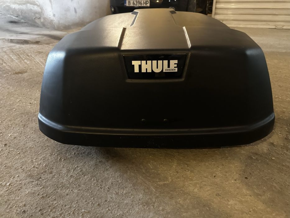 Запазен -Продавам багажник за автомобил Thule Force XT XL 500 л.