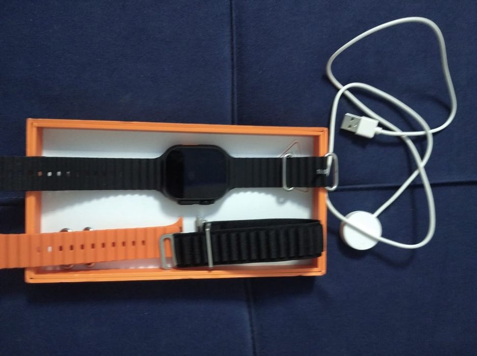 Смарт часы  фирмы Akenzy Electronic