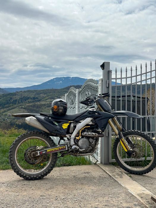 Suzuki RM-Z 450 2011