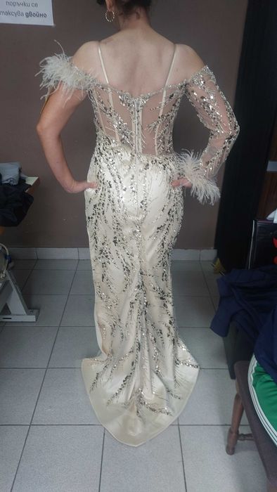 Офицялна рокля косовски модел