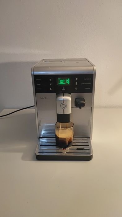 Espresor Saeco Moltio HD 8769 rasnita ceramica 15 bari