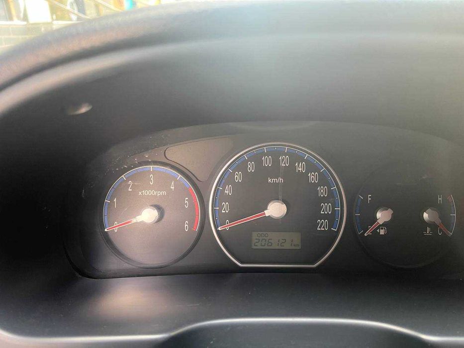 HUNDAI SANTA FE 2008 йил мошина идеал холатда бартер бор