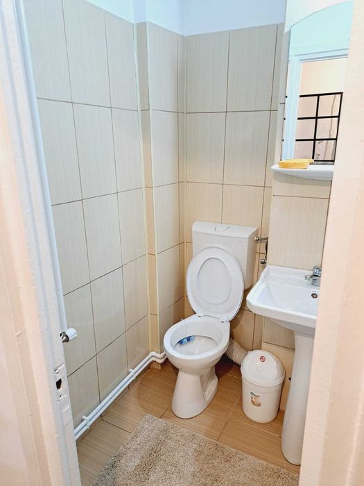 Apartament 3 camere (Semidecomandat)