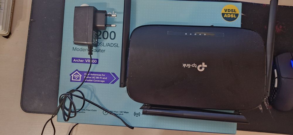 Wi-Fi роутер TP-Link Archer VR300 (AC1200)