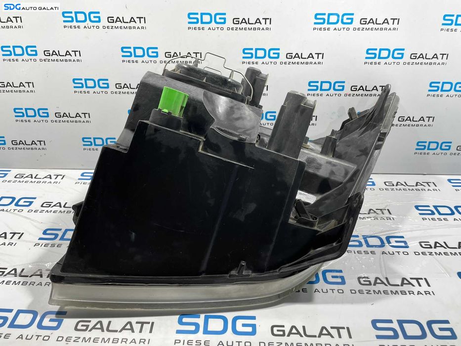 Far Stanga EUROPA Ford Transit 2006 - 2013 Cod 6C11-13W030-BD [L3959]