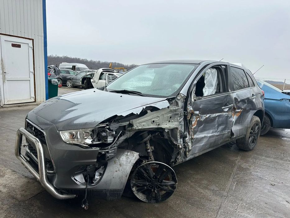 Dezmembrari Mitsubishi ASX 1.8D / 2014