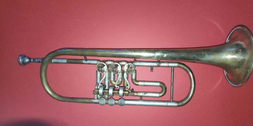 Продавам Тромпет Bioll Brno