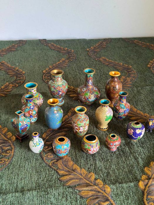 Colecție vase miniaturale cloisonné chinezești pret per bucata