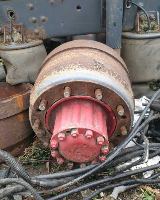 Axa spate VOLVO FH euro 3 / Dezmembrari VOLVO FH euro 3 si euro 5