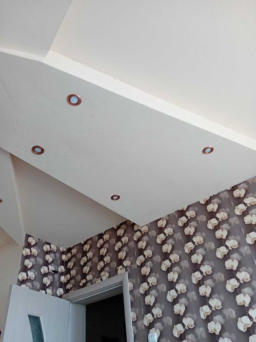 Продава се Тристаен апартамент в Асеновград - 70 кв.м за 1203 €/кв.м - Снимка #2