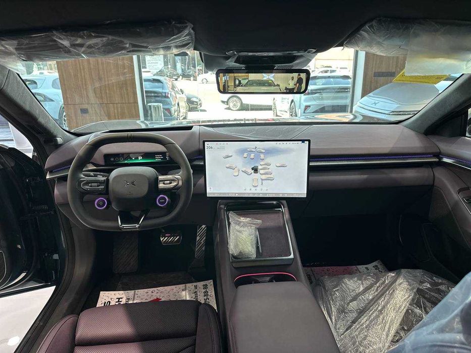 XPENG P7 Next 750 km full pozitsiya rasmiy sotuvda