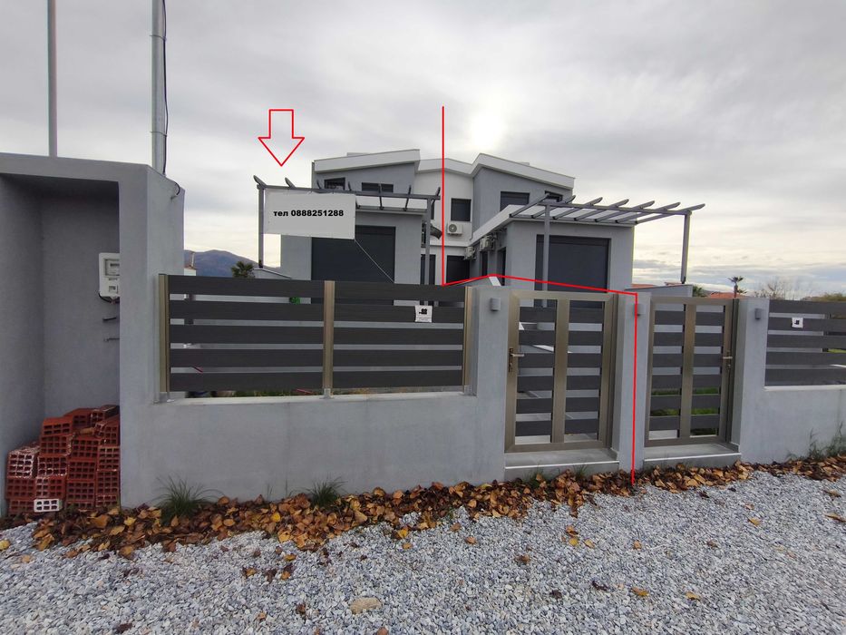 Продава нова къща 58м2 с басейн и двор 120 м2 в Паралия Врасна, Гърция