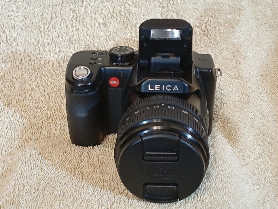 Aparat foto Leica V Lux 1