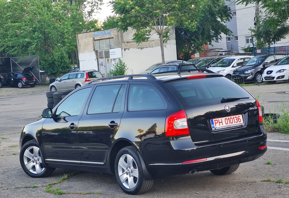 SKODA Octavia 2013 — imagine 5