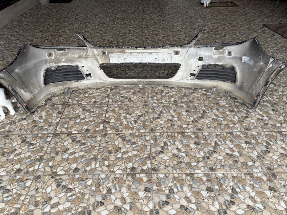 Bara fata Opel Vectra C / Signum facelift cu gauri spalatoare senzori