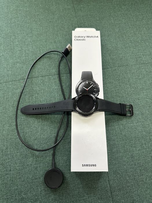 Samsung Galaxy Watch4 Classi