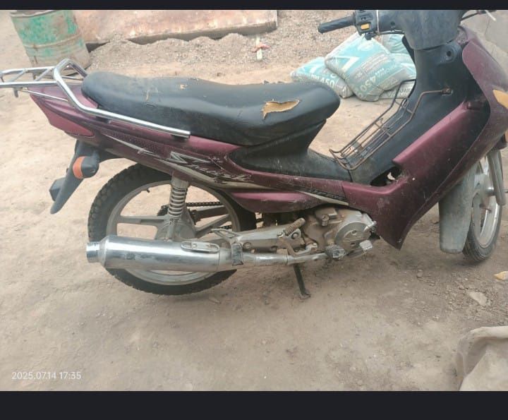 Мопед японский suzuki qs110