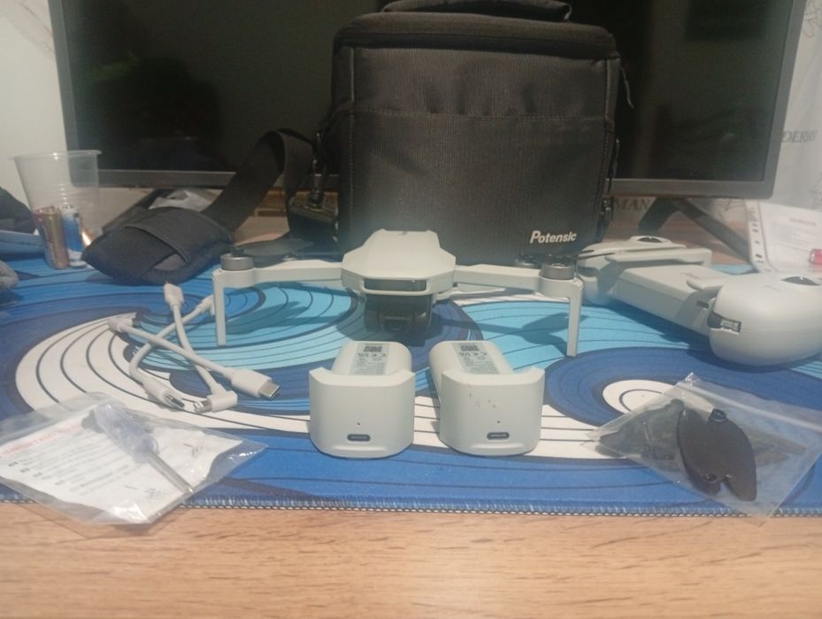 Potensic Atom SE дрон