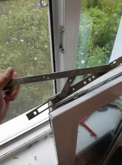 Ремонт окон и обслуживание стекляных дверей. Замена резины, механизмов