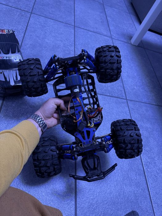 Automodel rc hbx x missile 1:10 4x4