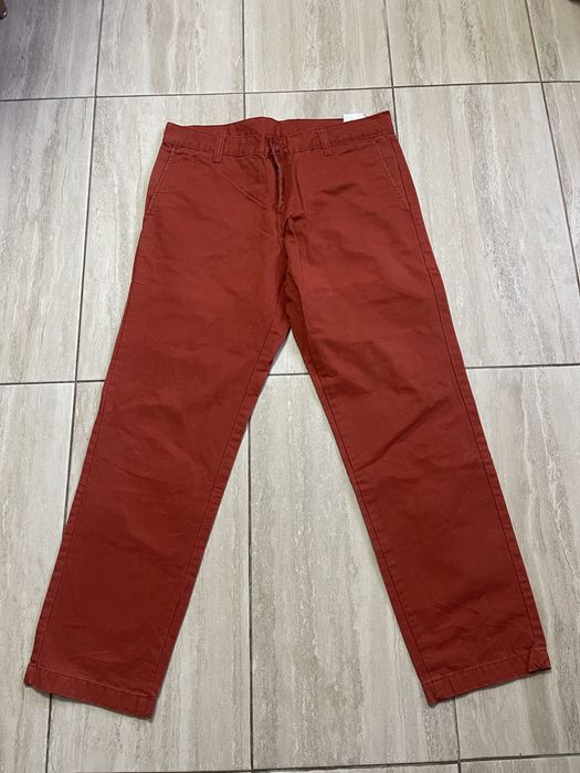 Pantaloni Carhartt in stare buna