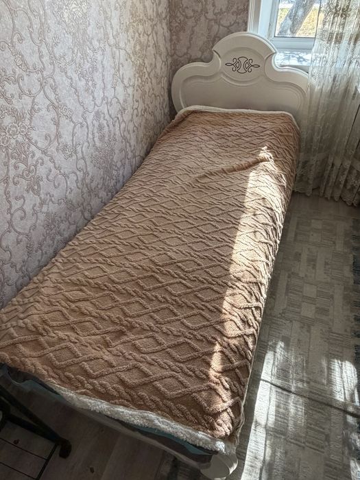 Кровать односпальная