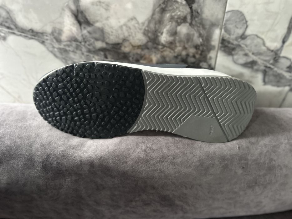 Нови кожени  обувки uspa