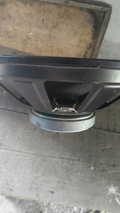 Динамик новый 15"