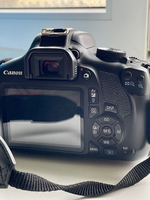 Фотоаппарат canon 1300d