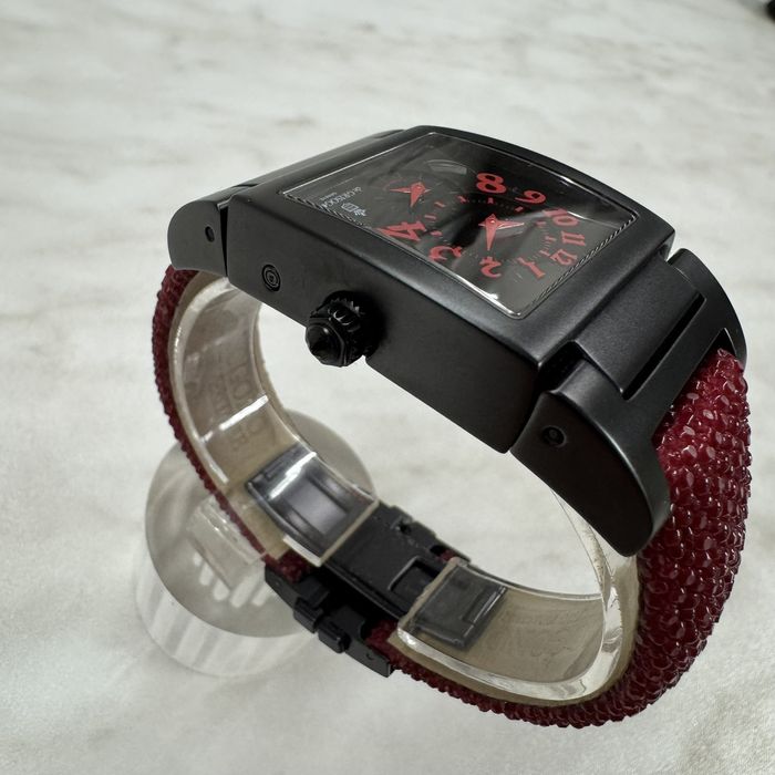 Бартер! De Grisogono  – Instrumento UNO