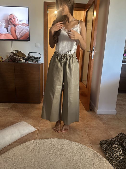 Кожен панталон с ластик и връзка7/8дължина Massimo Dutti