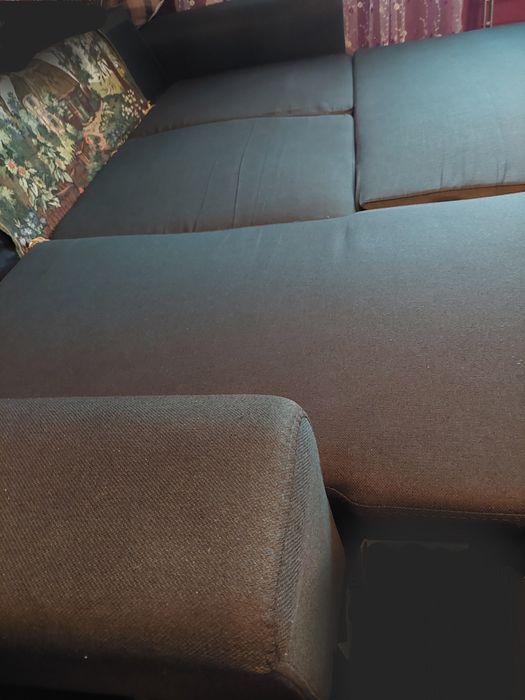 Разтегателен ъглов диван