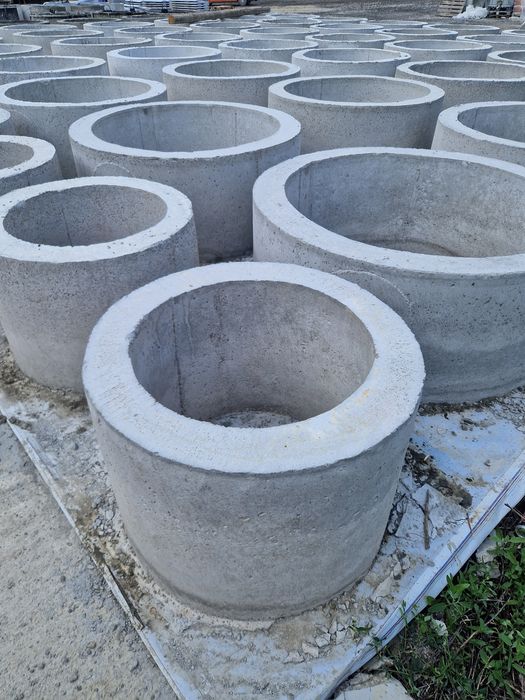 Tuburi de beton / inele / oale fântână